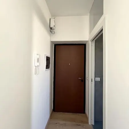 Nicolosi Apartment Latina Exterior foto