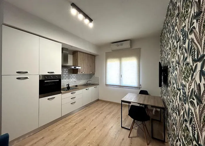 Nicolosi Apartment